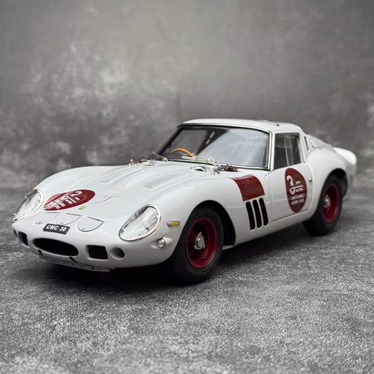 CMC 1:18 Ferrari 250 GTO 30th Anniversary Signature Edition