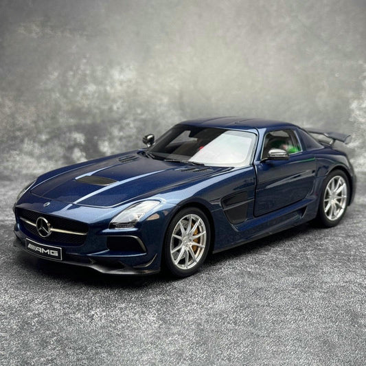 Minichamps 1 :18 Mercedes-Benz SLS AMG RoadsterDiecast Model Car – Metallic Blue