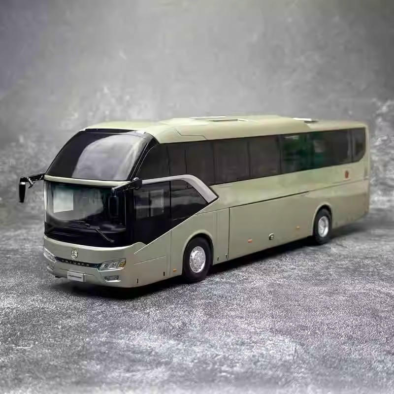 Xiamen Golden Travel Kaige 1/38 Bus Model