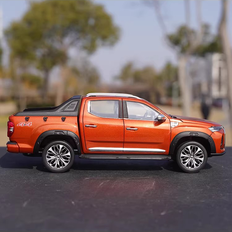 Original Manufacturer 1:18 SAIC Maxus T90 Pickup Truck Alloy Diecast Model