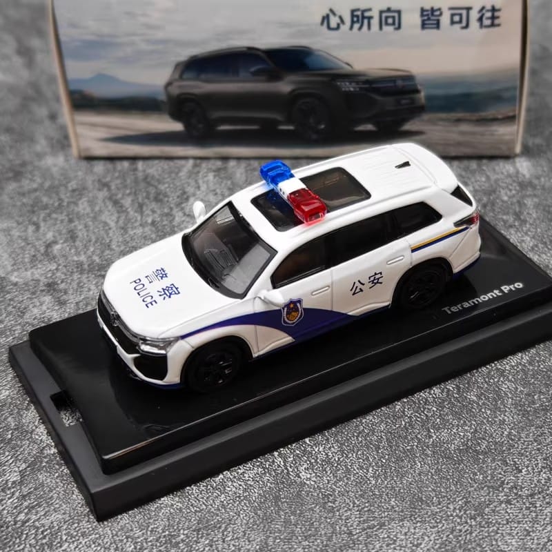 SAIC Volkswagen Teramont Pro 1:64 Diecast SUV Model