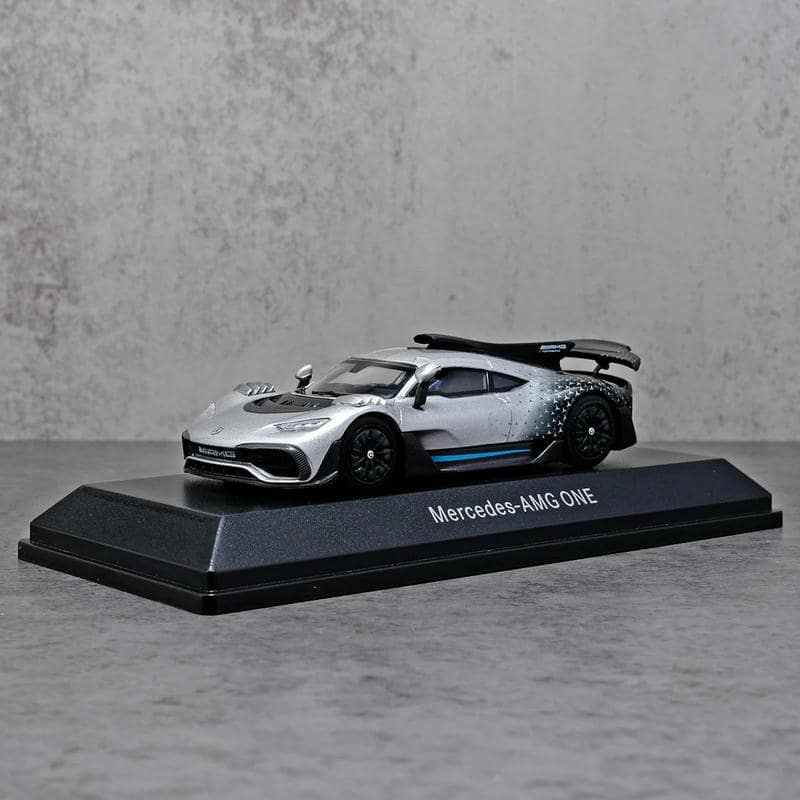 iScale 1:43 Mercedes-AMG ONE Star Livery Diecast Model – YX car model