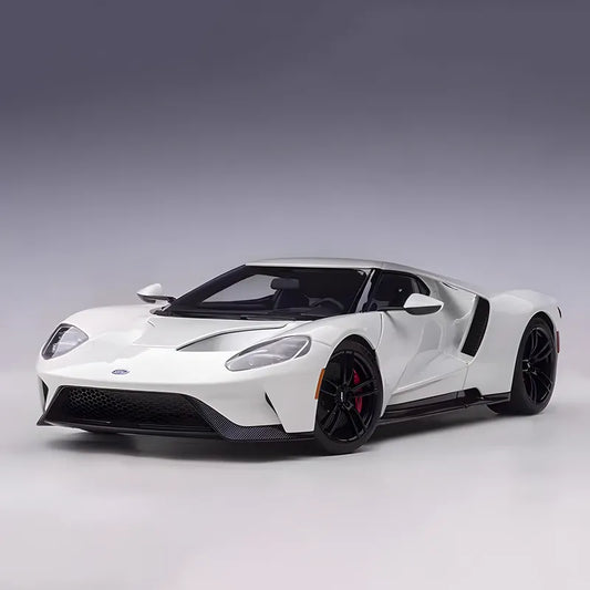 Autoart 1/18 Ford GT 2017 White Diecast car model Collectible Car Models