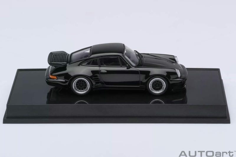 AUTOart 1:64 Porsche 911 (930) Turbo “Blackbird” Diecast Model Car