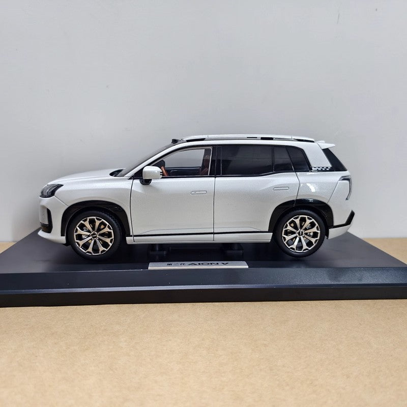 Original 1:18 GAC Aion V 1:18 Diecast Model