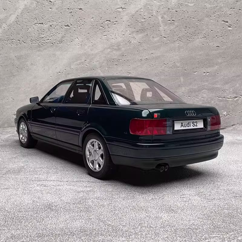 OTTO 1:18 Audi S2 Sedan 1993 Resin Collectible Model Car