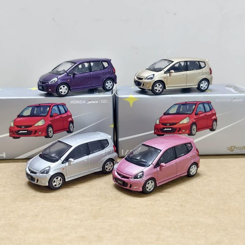Sonic Gear 1:64 Honda Jazz 2001 Diecast Model