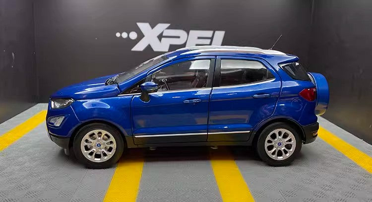 Ford EcoSport 1:18 Diecast Alloy Model SUV (Static Display with Full Function Details)