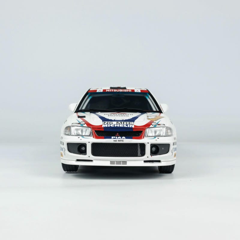 OTTO 1:18 Mitsubishi Lancer EVO III Australian Rally Makinen