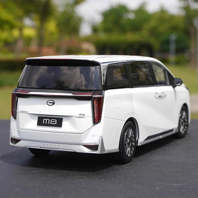 Original 1:18 GAC Trumpchi GM8 Diecast Car