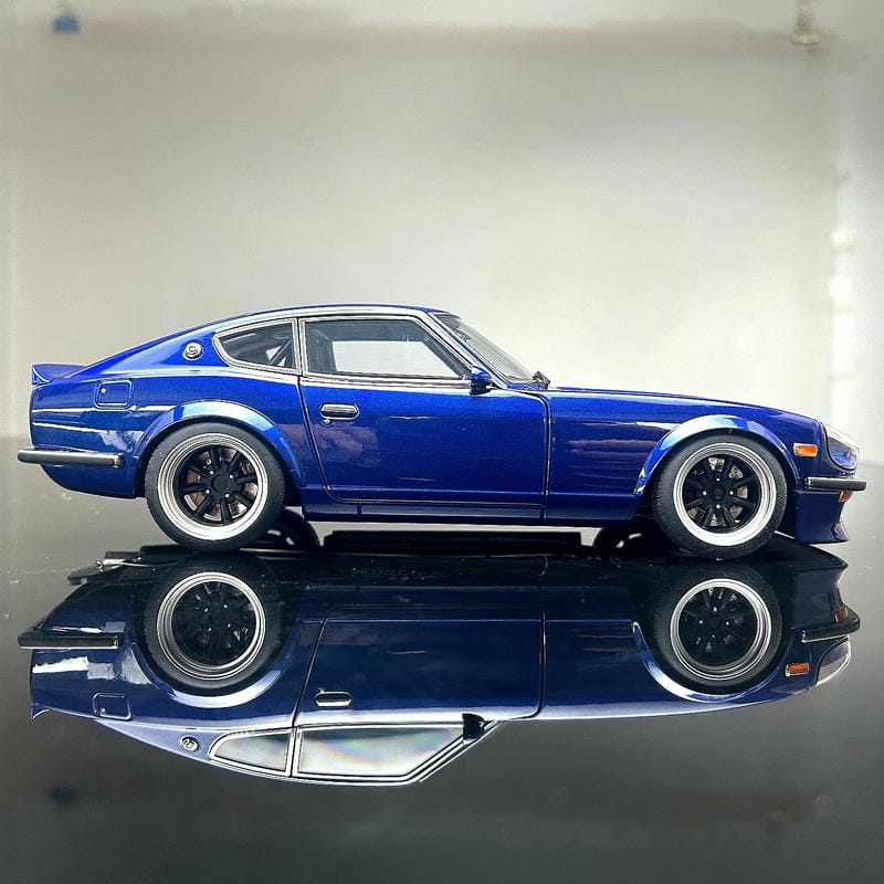 AUTOart Nissan Fairlady Z (S30) 30th Anniversary 1:18 Diecast Model Car