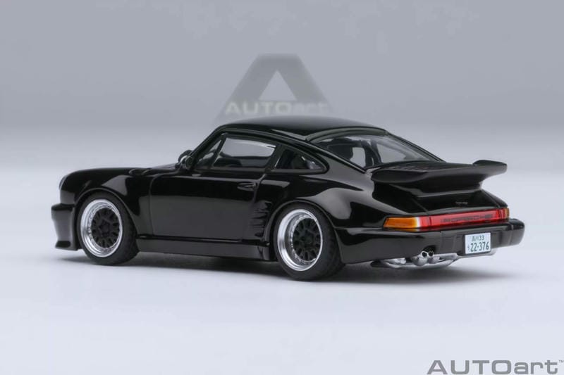 AUTOart 1:64 Porsche 911 (930) Turbo “Blackbird” Diecast Model Car