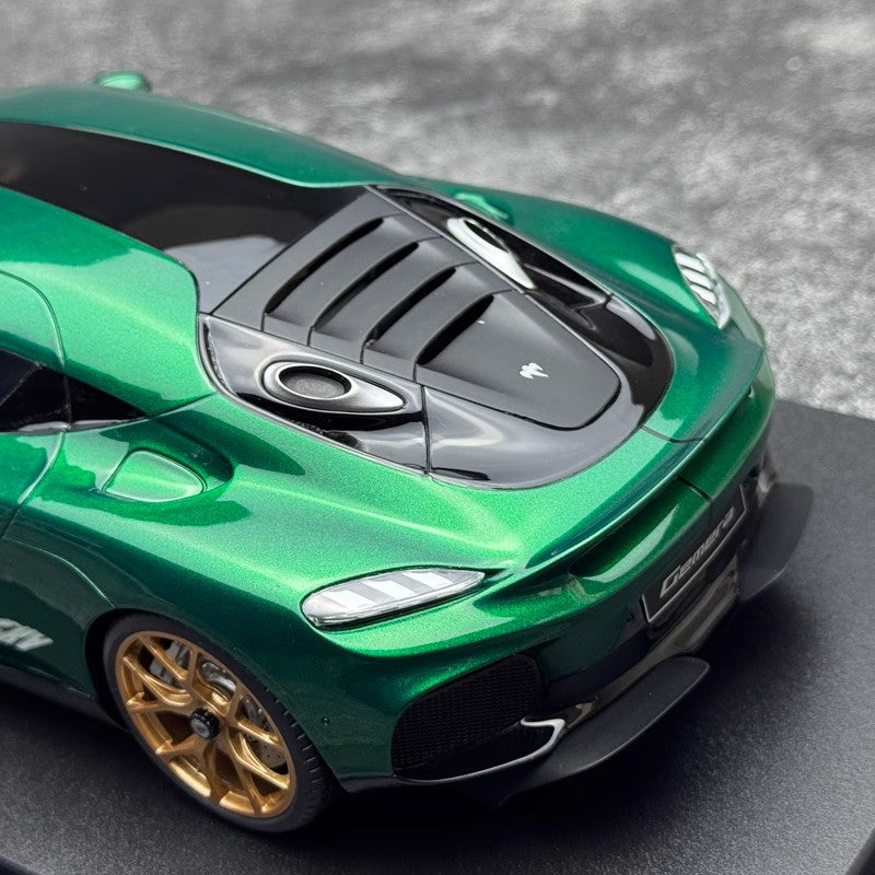 GT Spirit 1:18 Koenigsegg Gemera Racing Green 2024 (GT888) – Limited Edition Resin Model