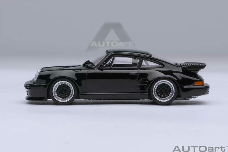 AUTOart 1:64 Porsche 911 (930) Turbo “Blackbird” Diecast Model Car