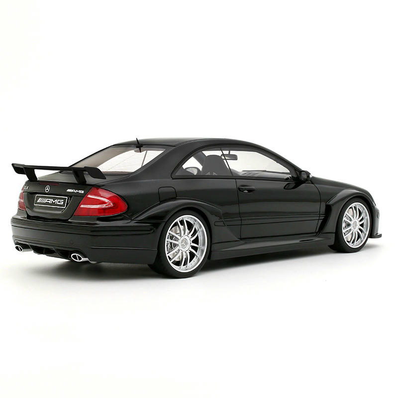 OTTO 1:18 Mercedes-AMG C209 CLK DTM
