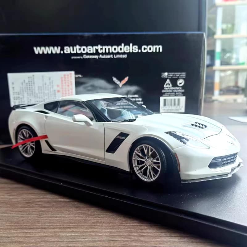 AUTOart 1:18 Chevrolet Corvette C7 Z06 Diecast Model