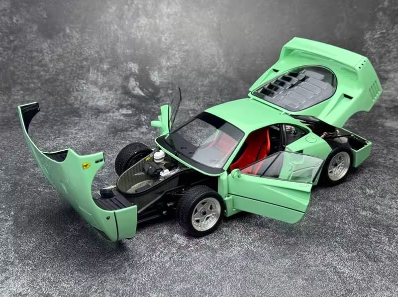 Ferrari F40 1:18 Die-Cast Alloy Model (Static Display – Sealed Box Edition)