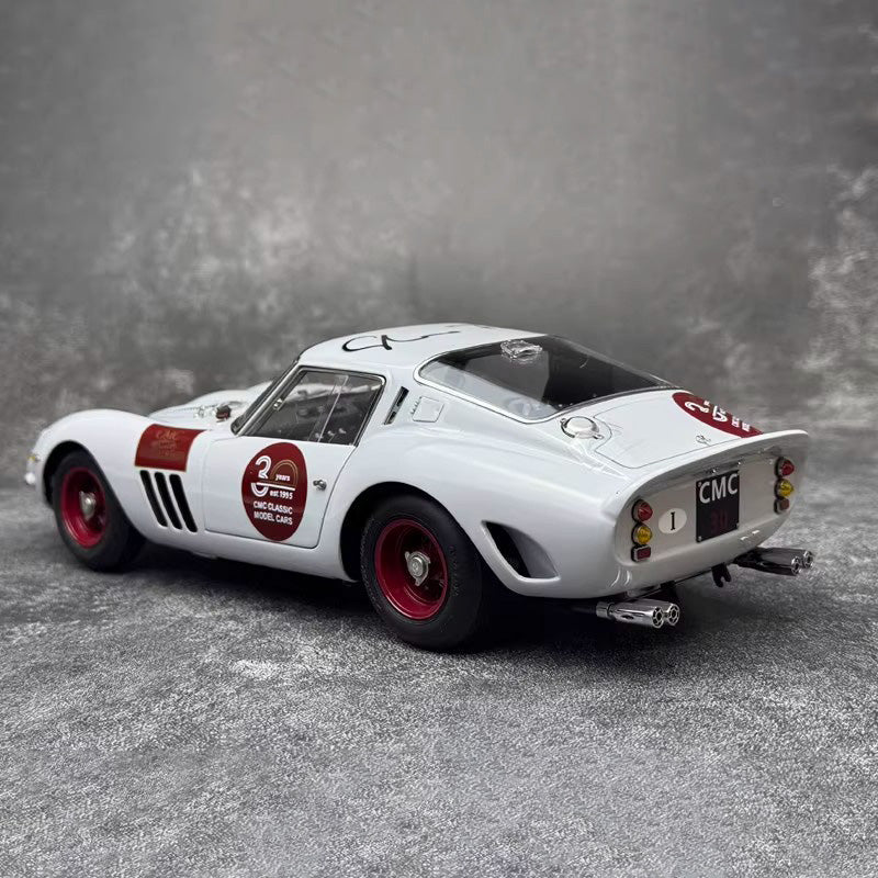 CMC 1:18 Ferrari 250 GTO 30th Anniversary Signature Edition