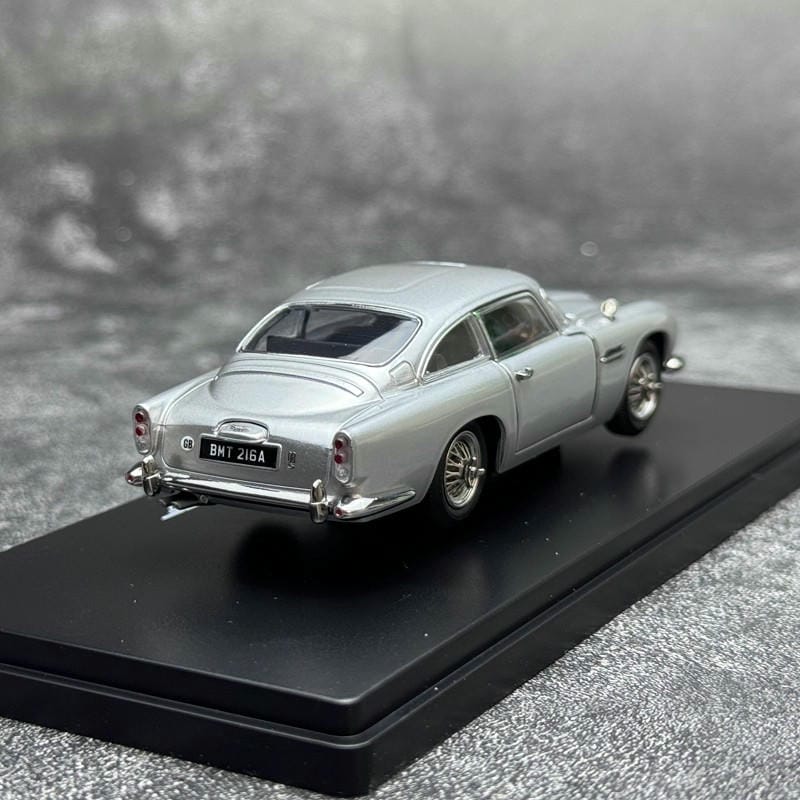 Xiaoguang 1:43 Aston Martin DB5 – 007 Functional Edition
