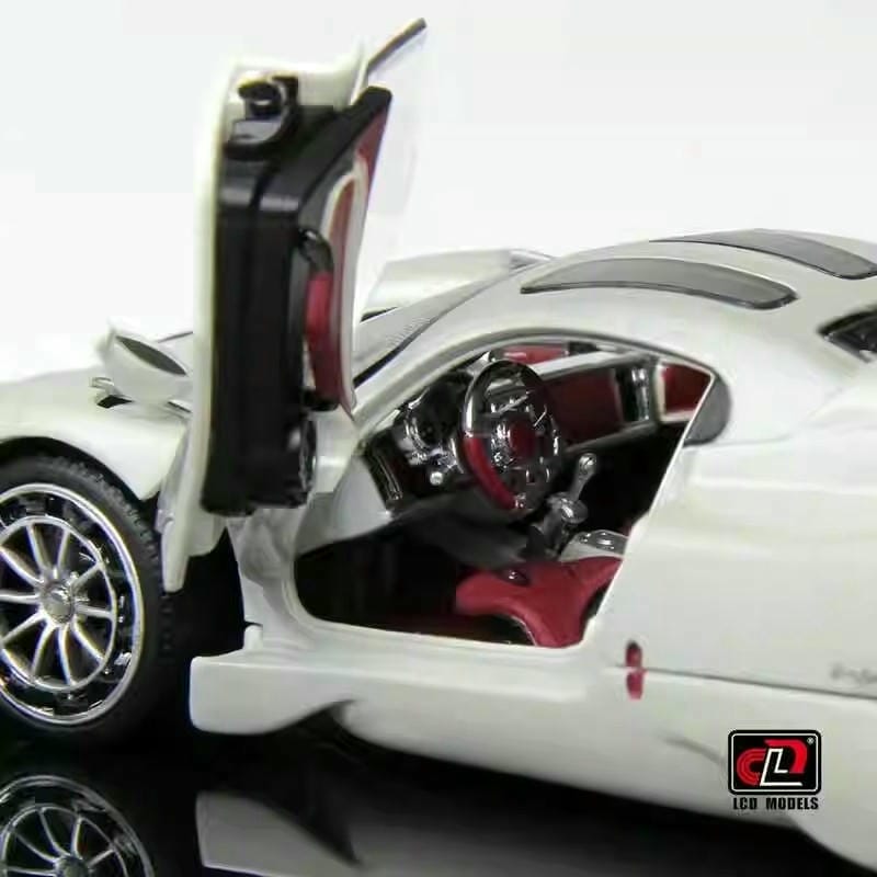 LCD Models 1:43 Pagani Utopia – Alloy Model (LCD43012)