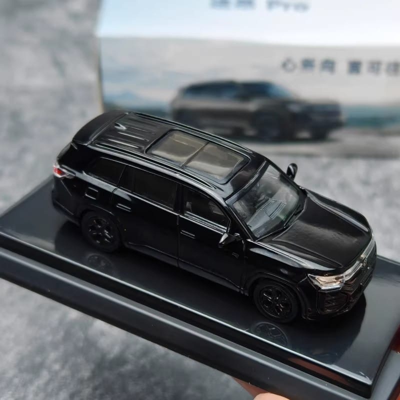 SAIC Volkswagen Teramont Pro 1:64 Diecast SUV Model