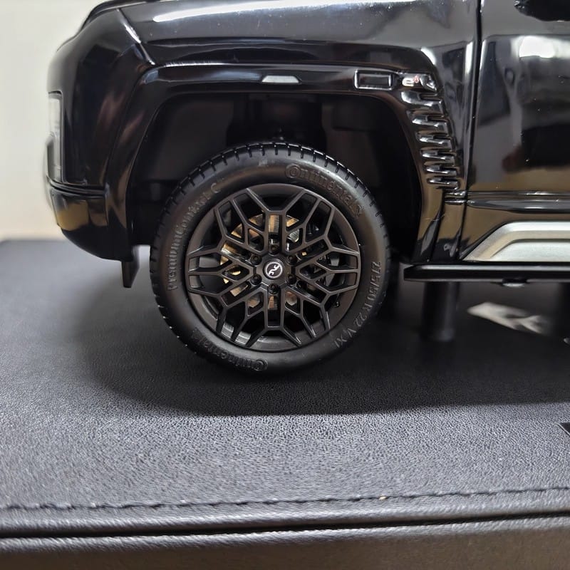 BYD U8 1:18 Diecast Alloy Model Car