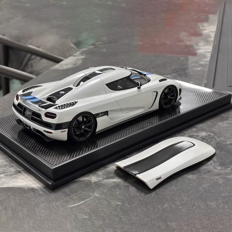 VMB Koenigsegg Agera Forza Horizon 5 Edition 1:18 Resin Model Car
