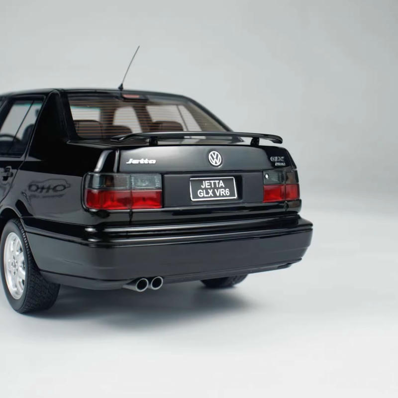 OTTO 1:18 Volkswagen Jetta GLX VR6 Resin Model
