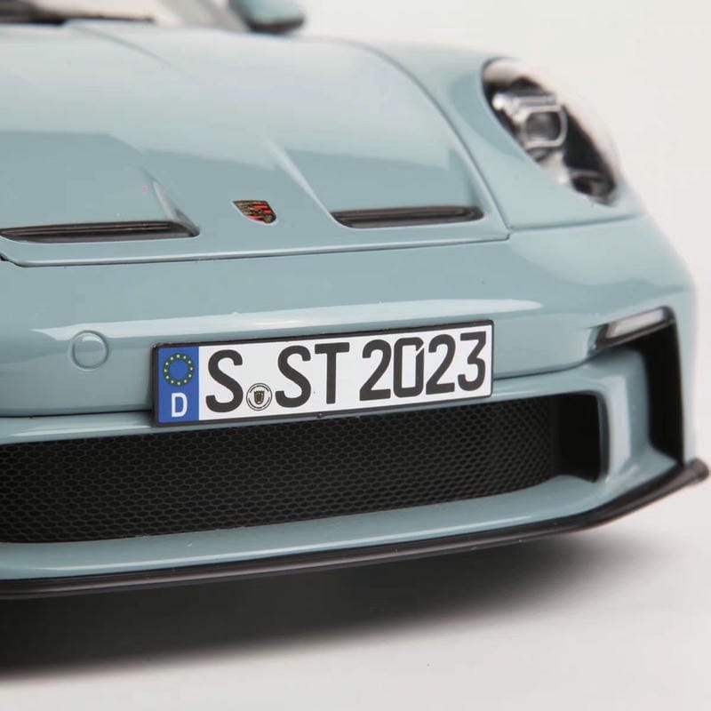 Norev Porsche 911 S/T 1:12 Diecast Model Car