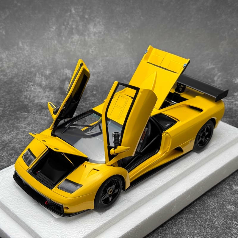 AUTOart Lamborghini Diablo GTR 1:18 Diecast Car
