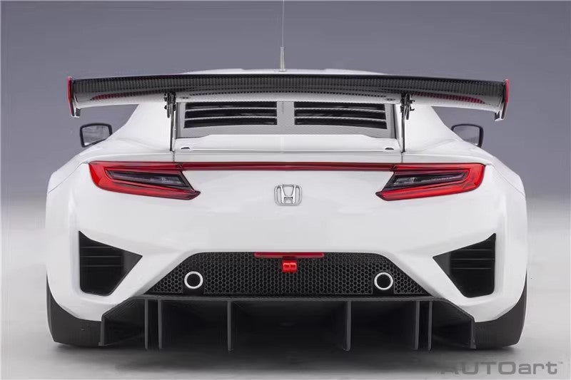 AUTOart Honda NSX GT3 (2018) – 1:18 Scale Model (Sealed Body, Steering Function Display Edition)