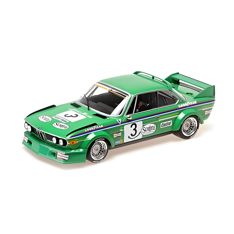MINICHAMPS 1:18 BMW 3.0 CSL & BMW i5 M60 xDrive Diecast Model