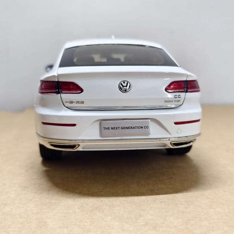 FAW-Volkswagen CC 2018 1:18 Diecast Model Car