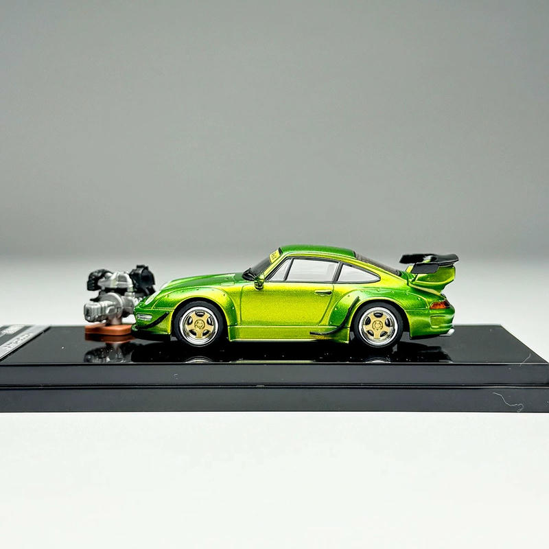 MotorHelix 1:64 Porsche RWB 993 Diecast Model