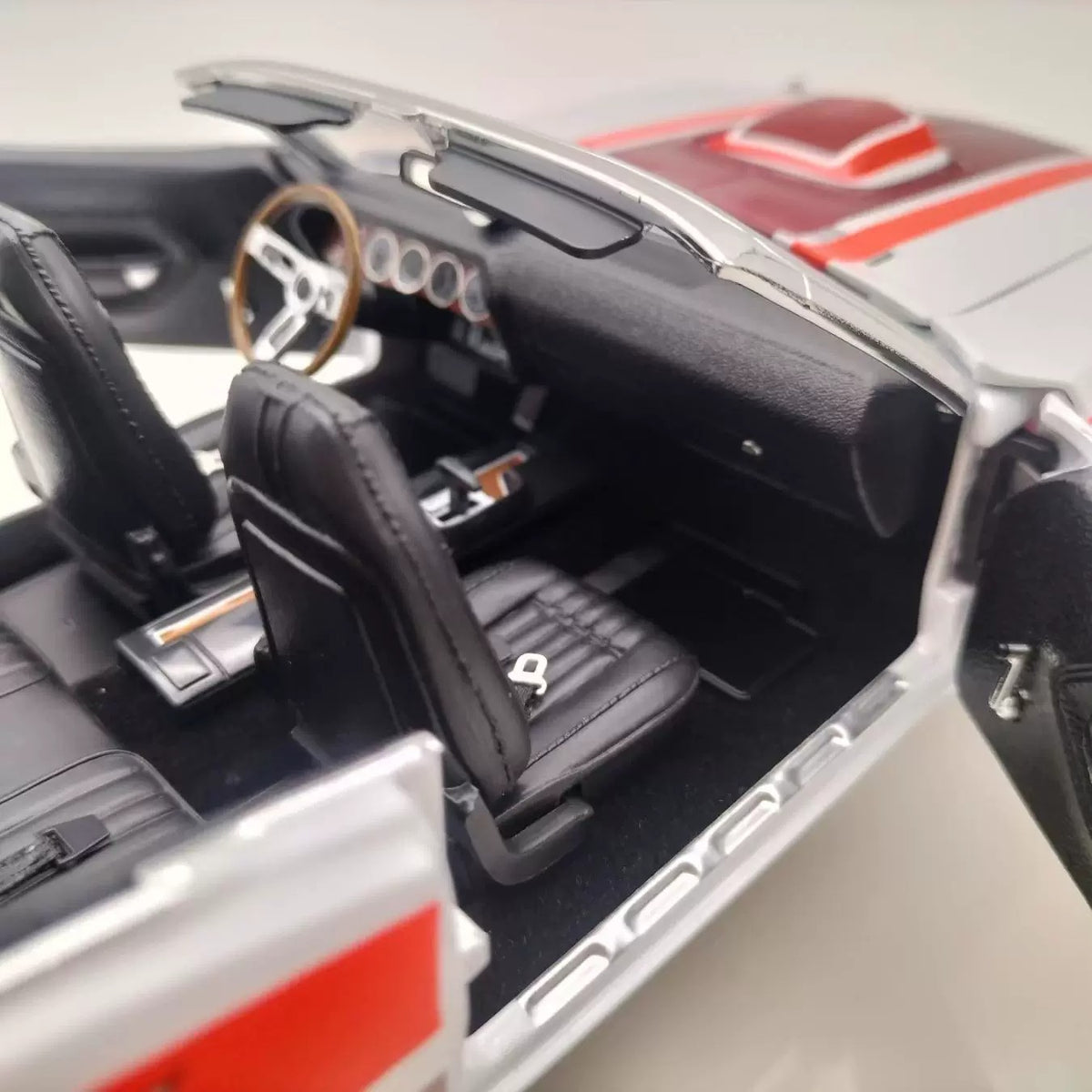 ACME 1:18 1971 Plymouth Hemi Cuda Diecast Model Car – American Muscle