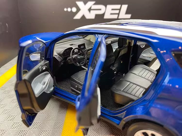 Ford EcoSport 1:18 Diecast Alloy Model SUV (Static Display with Full Function Details)