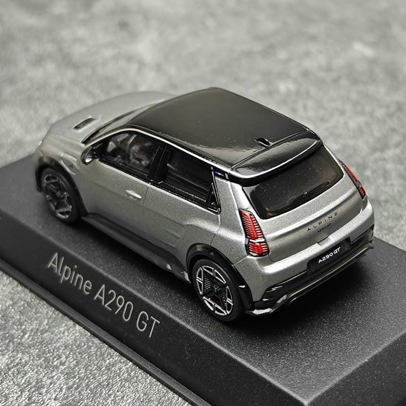 NOREV 1:43 Renault – Premium Alloy Diecast Car Model