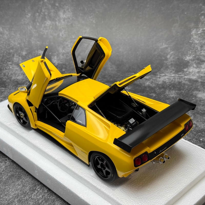 AUTOart Lamborghini Diablo GTR 1:18 Diecast Car