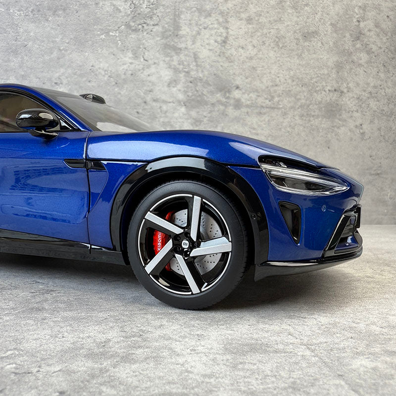 Xiaomi YU7 Alloy Model – 1:18 Scale