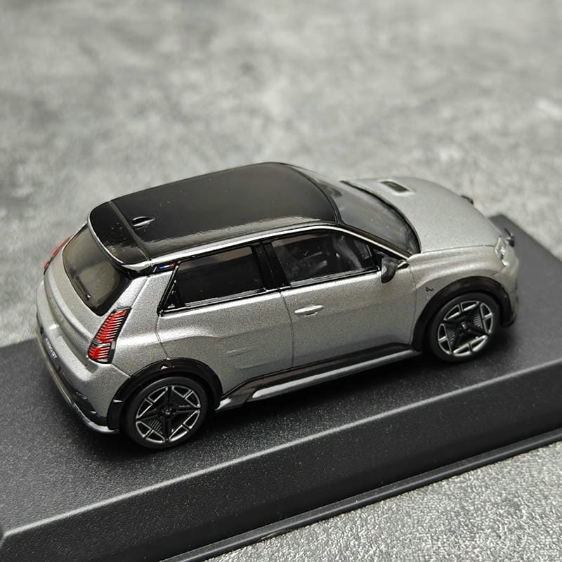 NOREV 1:43 Renault – Premium Alloy Diecast Car Model