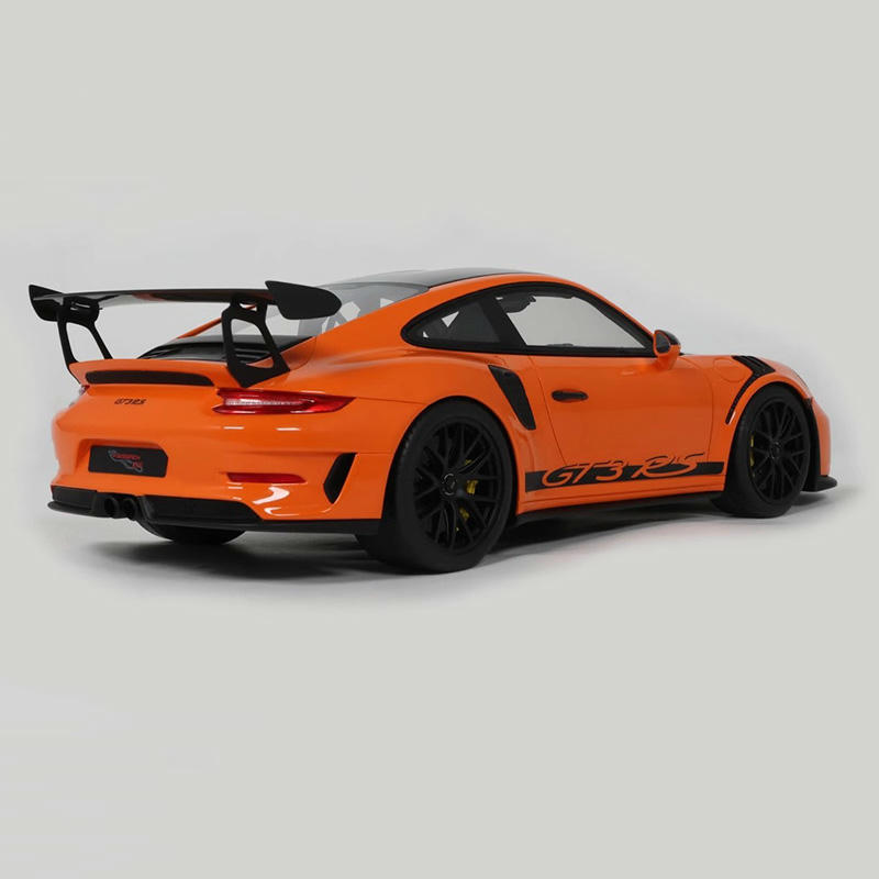 GT Spirit 1:18 Porsche 911 (991.2) GT3 RS — CLDC044 Resin Model