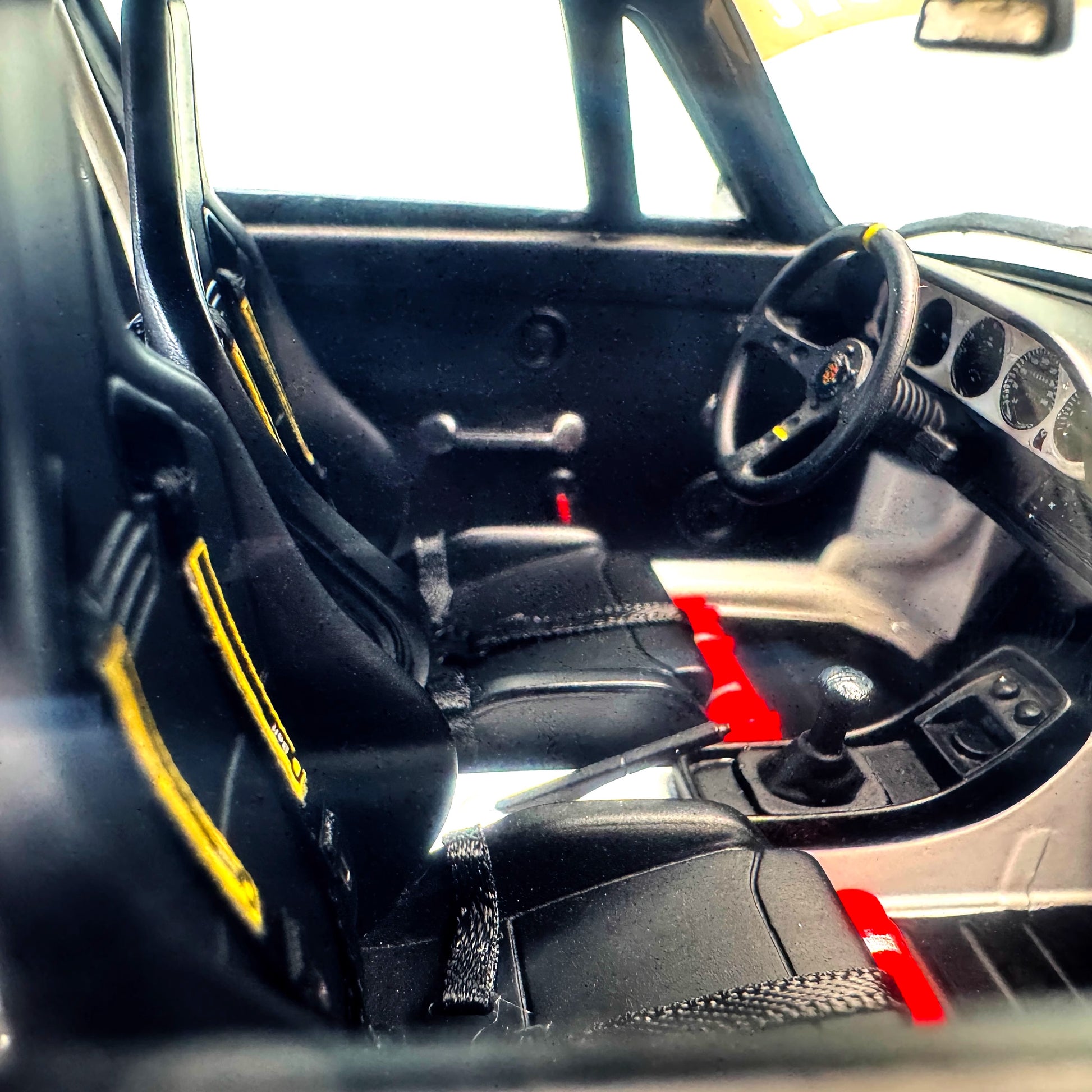 GT Spirit 1:18 RWB Akira Glacier White 2024 Resin Model (GT508) – Handcrafted Limited Edition Pre-sale