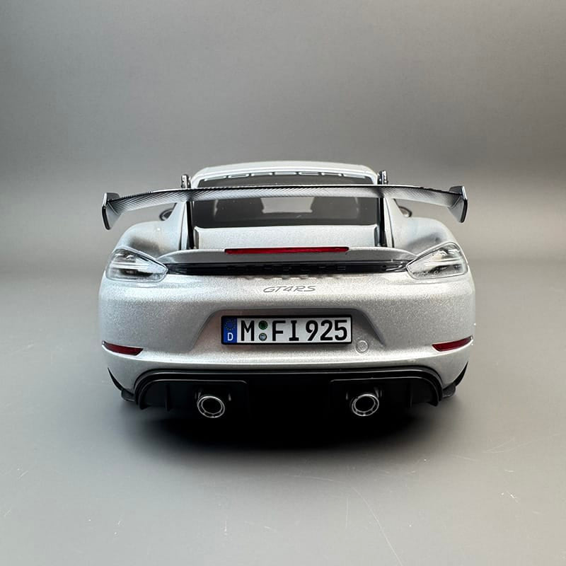 Norev Porsche 911 GT4 RS 1:18 Diecast Model Car