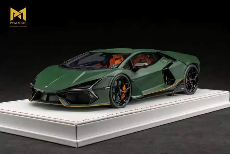 Perfected Form Mechanics 1:18 Lamborghini Revuelto Resin Model Car