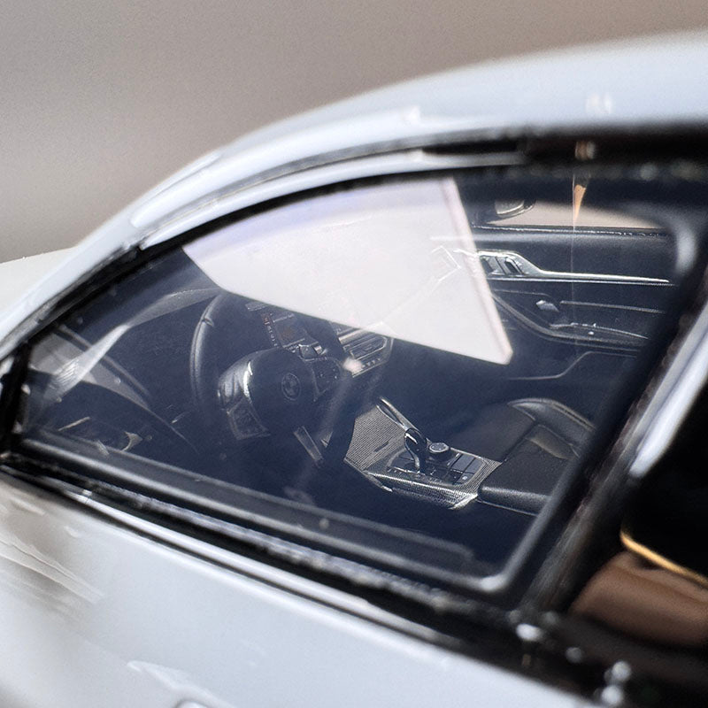 OTTO 1:18 BMW M440i xDrive Gran Coupe “Brooklyn” Resin Model Car