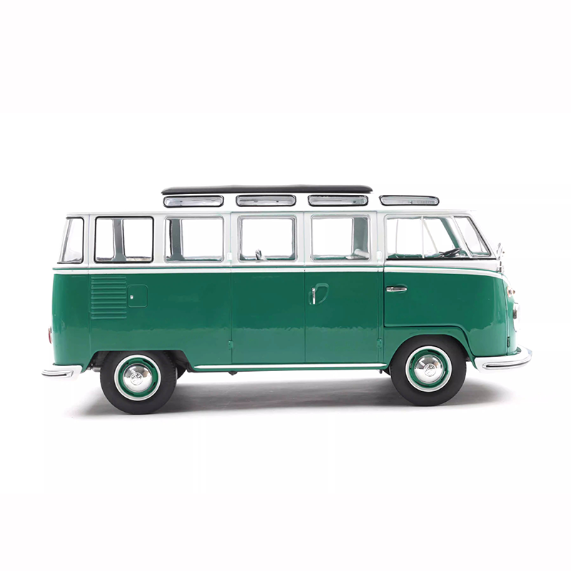 Solido 1:18 Volkswagen T1 Samba Bus 1962 Diecast Model