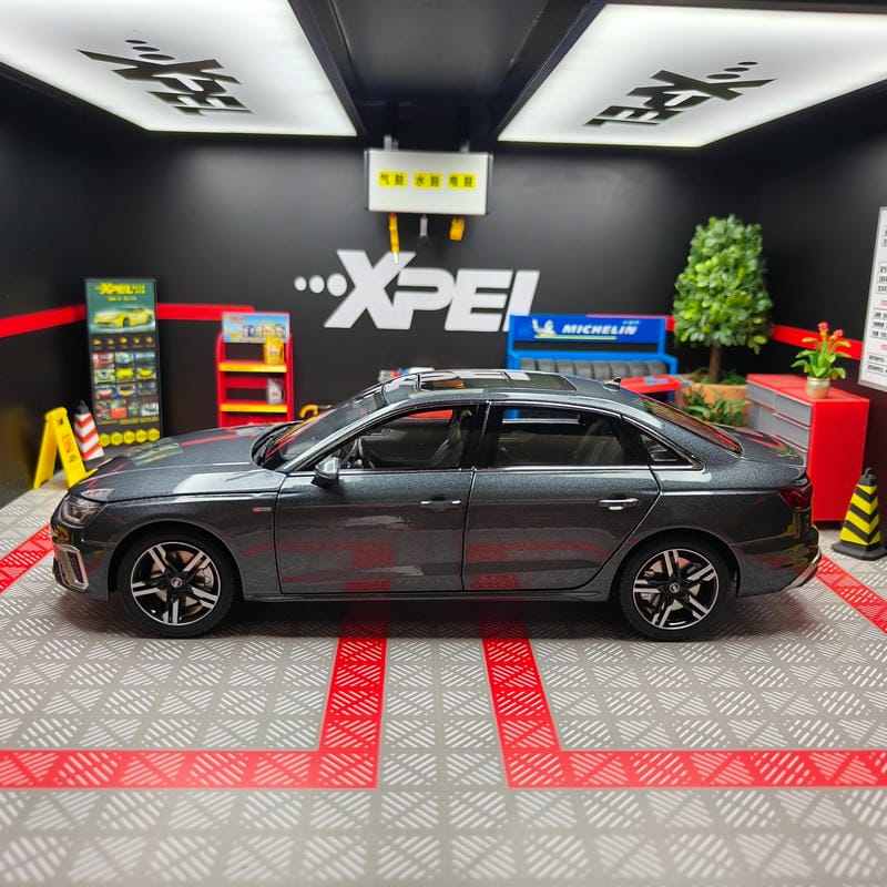 FAW Audi A4L Official 1:18 Alloy Diecast Model Car