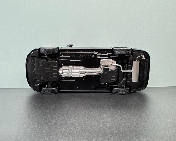 1:18 Volkswagen Magotan B9 Diecast Model – Alloy & ABS Precision with Opening Doors, Hood & Sunroof
