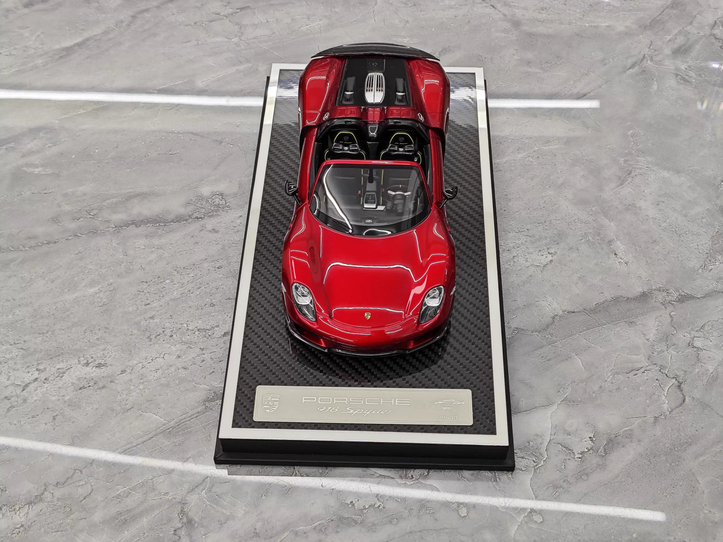 YY Model Porsche 918 Spyder 1:18 Resin Model Car