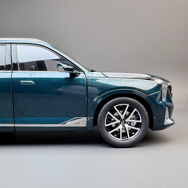 GAC Trumpchi GS8 1:18 Alloy Diecast Model Car